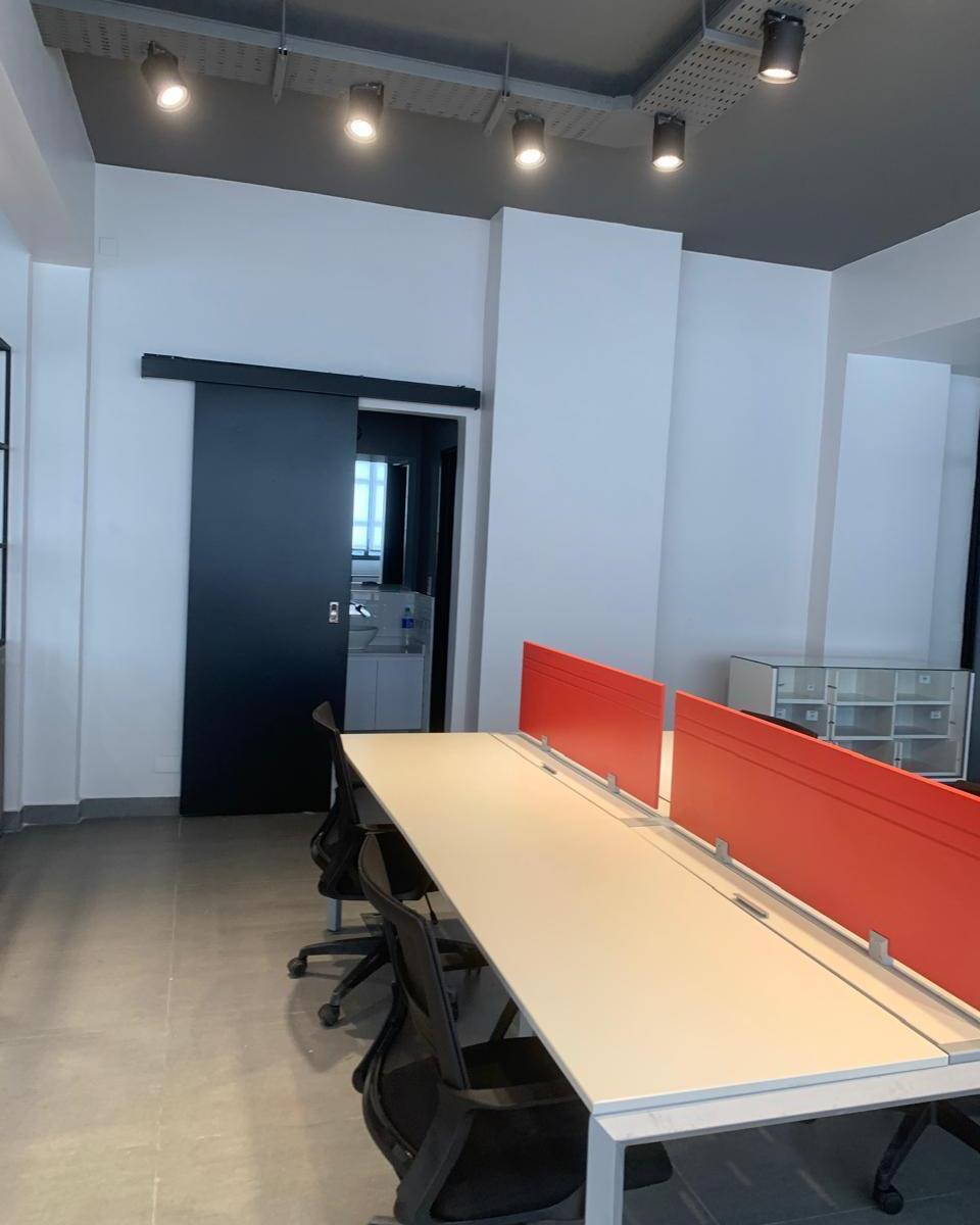 Foto de ESPECTACULAR 1° PISO COMERCIAL. ENTRADA INDEPENDIENTE. IMPECABLE, imagen 5