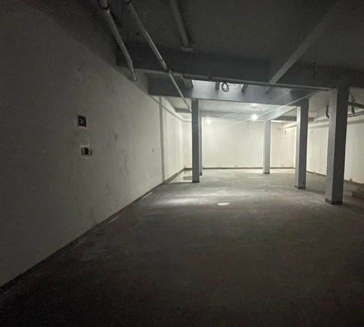 Foto de DEPOSITO/LOCAL EN SUBSUELO EN SANTA FE AL 1200 CON BAÑO, imagen 4