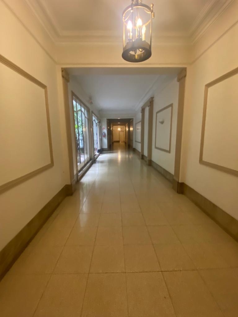 Excelente Departamento Apto Profesional, Ideal Escribanía Muy Luminoso. 3