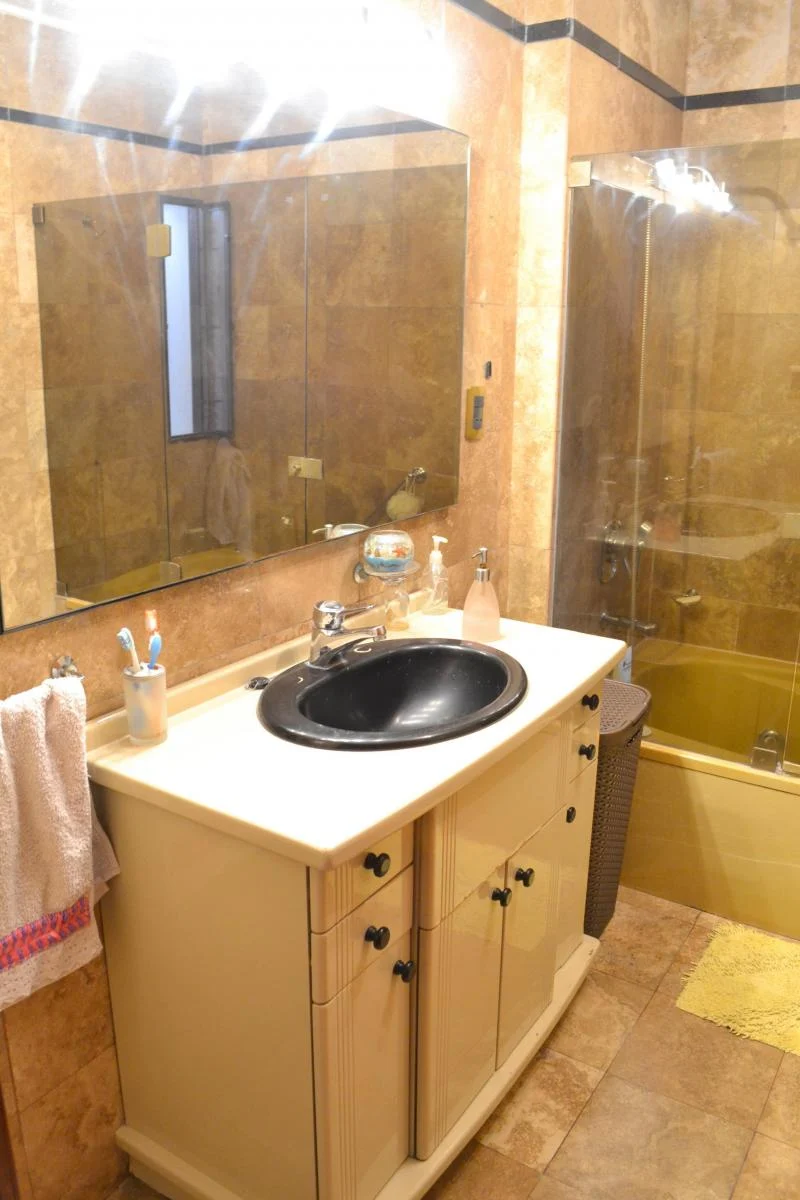 Malabia al 900 - Impresionante Chalet con parque! 4/5 ambientes - Banfield