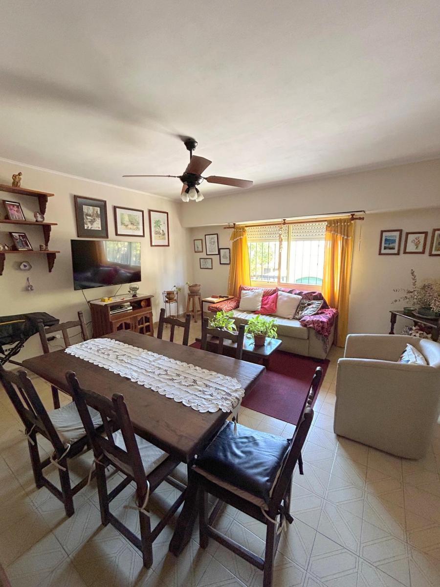 Rangugni 2800- Lanus - Excelente PH 3 Amb al frente con terraza! Sin Expensas!