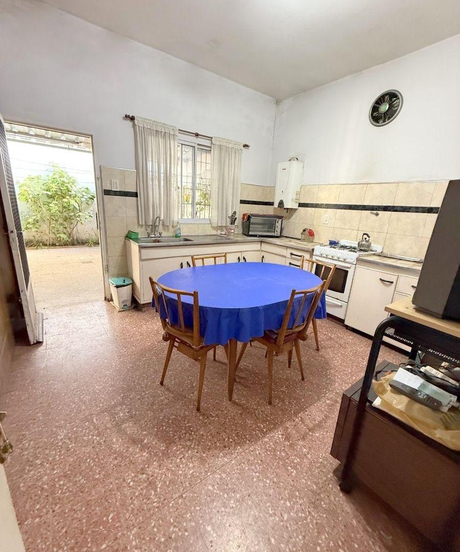 Foto de Pringles 2700 - Lanus Este - Casa Lote propio 3 ambientes ! Patio y, imagen 2