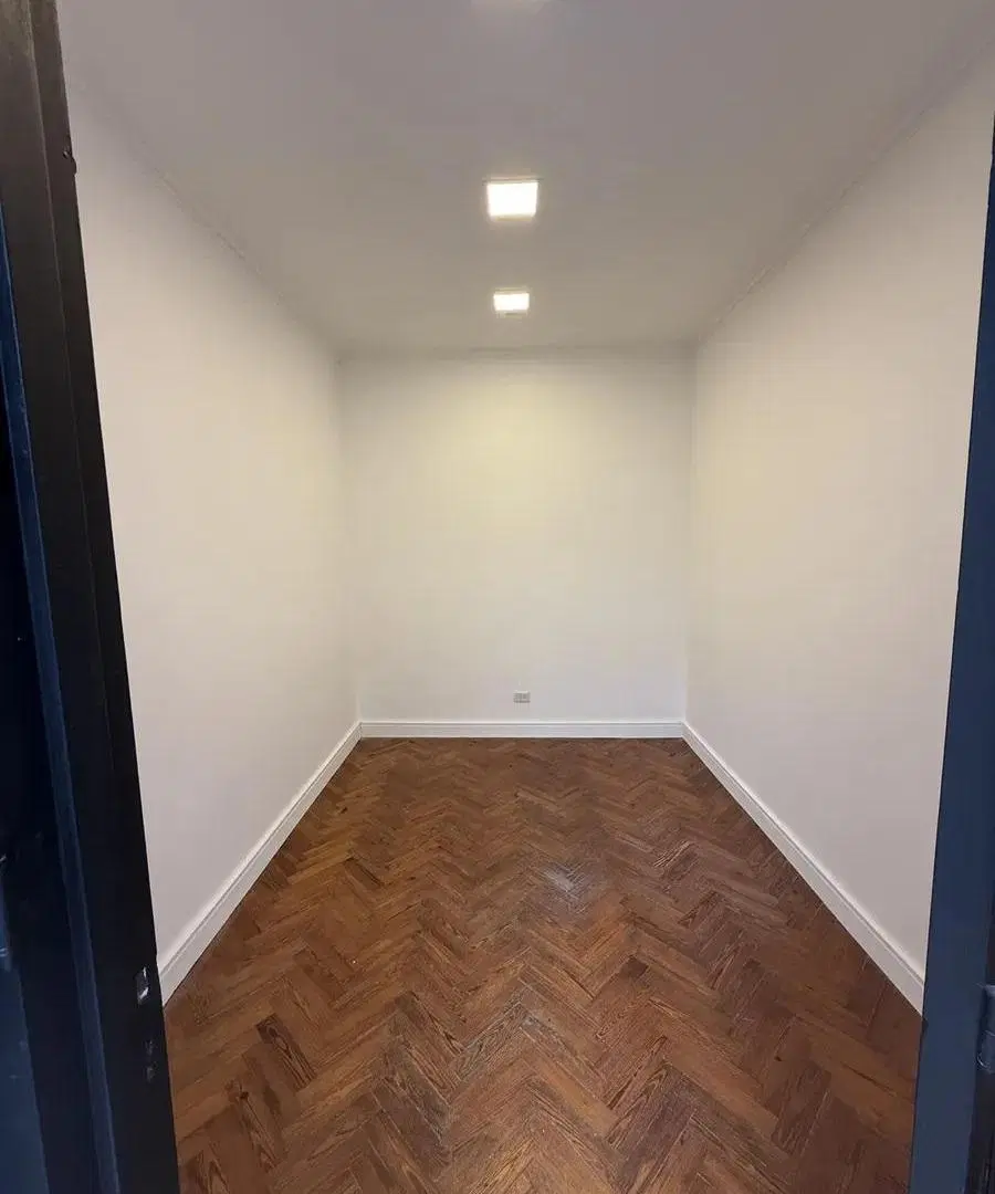 SOLO USO COMERCIAL : CONSULTORIO - ESTUDIO - OFICINA impecable Ph en Villa Crespo 8