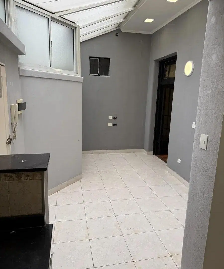 SOLO USO COMERCIAL : CONSULTORIO - ESTUDIO - OFICINA impecable Ph en Villa Crespo 5