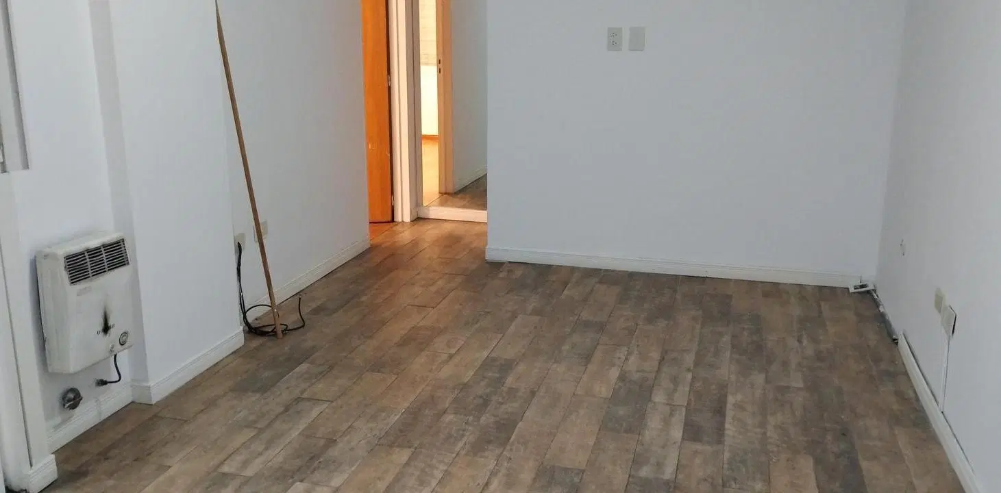 2 Amb todo hecho a nuevo con patio luminoso a mts. Avda. 4