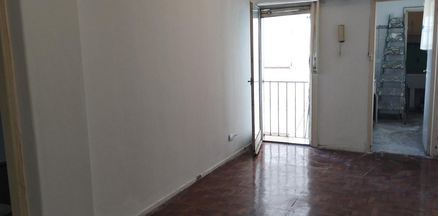Foto de Once Departamento amplio 2 amb a reciclar, imagen 2