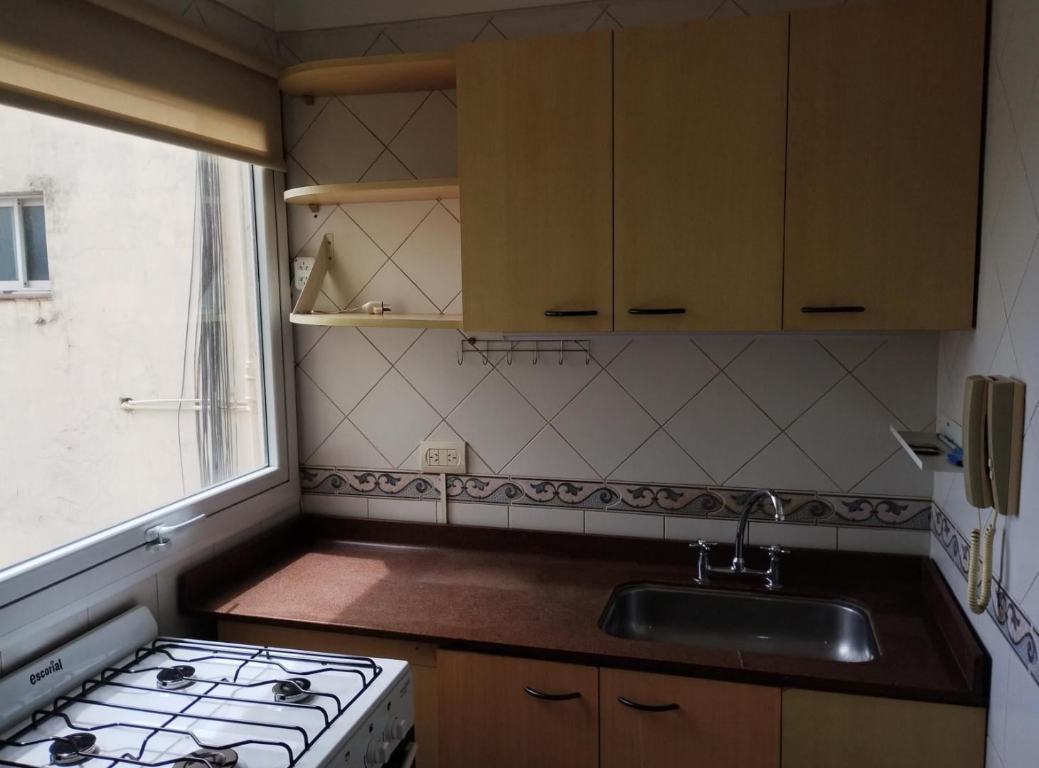 Foto de Caballito 2 amb lateral todo a nuevo con balcon muy luminoso 36 m2, imagen 1