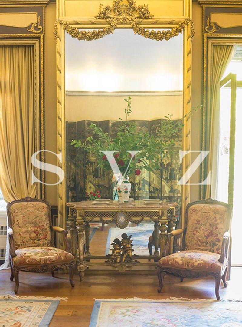 Foto de Casa con Jardin y Cocheras. Estilo Palaciego, imagen 5