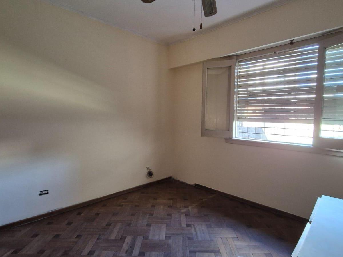 Departamento Tipo Casa - Al Frente - en Las Lomitas Sin Expensas! 4