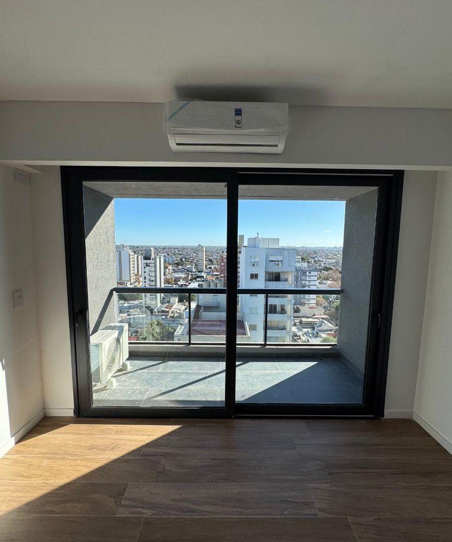 Foto de A Estrenar! Piso Alto al frente con Balcon Vista Abierta!, imagen 3