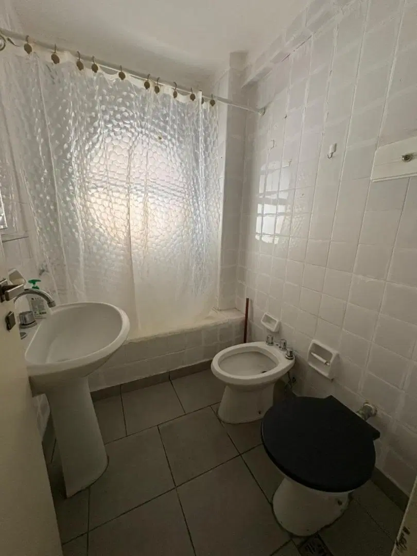 Monoambientes de bajas expensas a metros de Av. San Martín 4