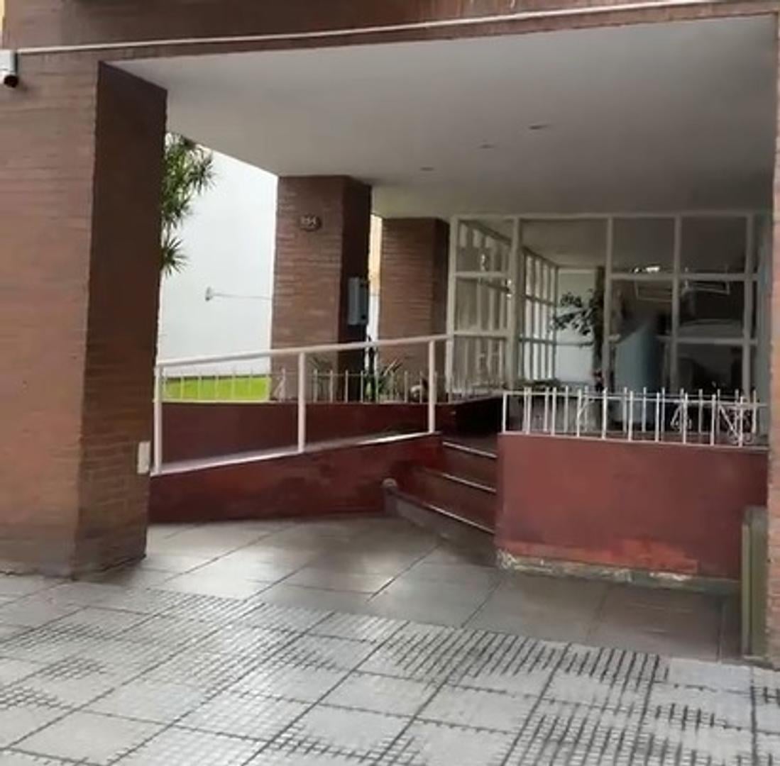 Atractivo tres ambientes