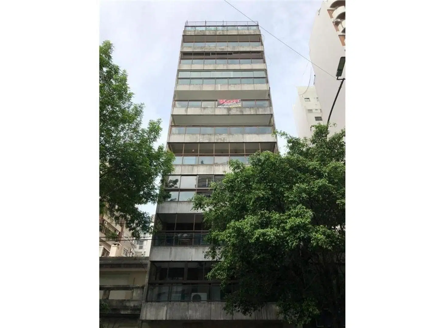 Alquiler cuatro ambientes con balcon al frente y cochera 4