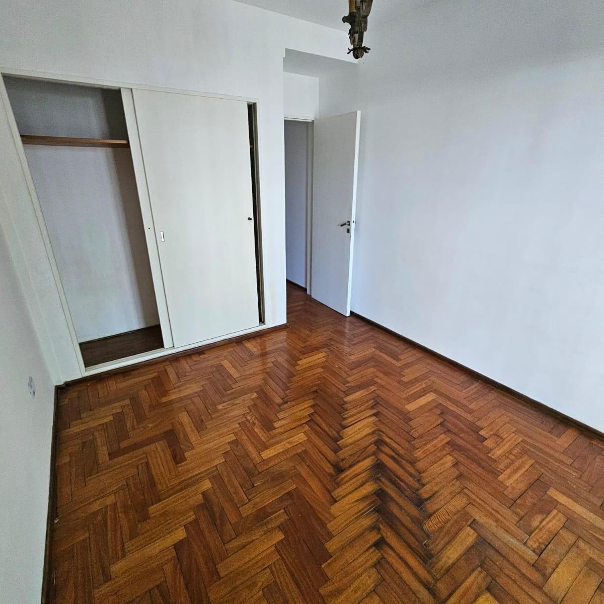Departamento en Venta de 3 Dorm. en San Martin Ctro 3