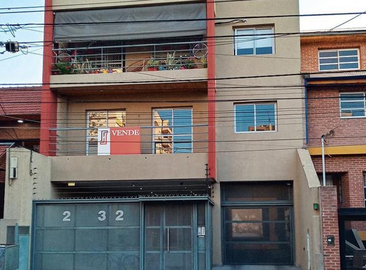 Departamento en alquiler de 2 ambientes calle Tucuman San Martin 3