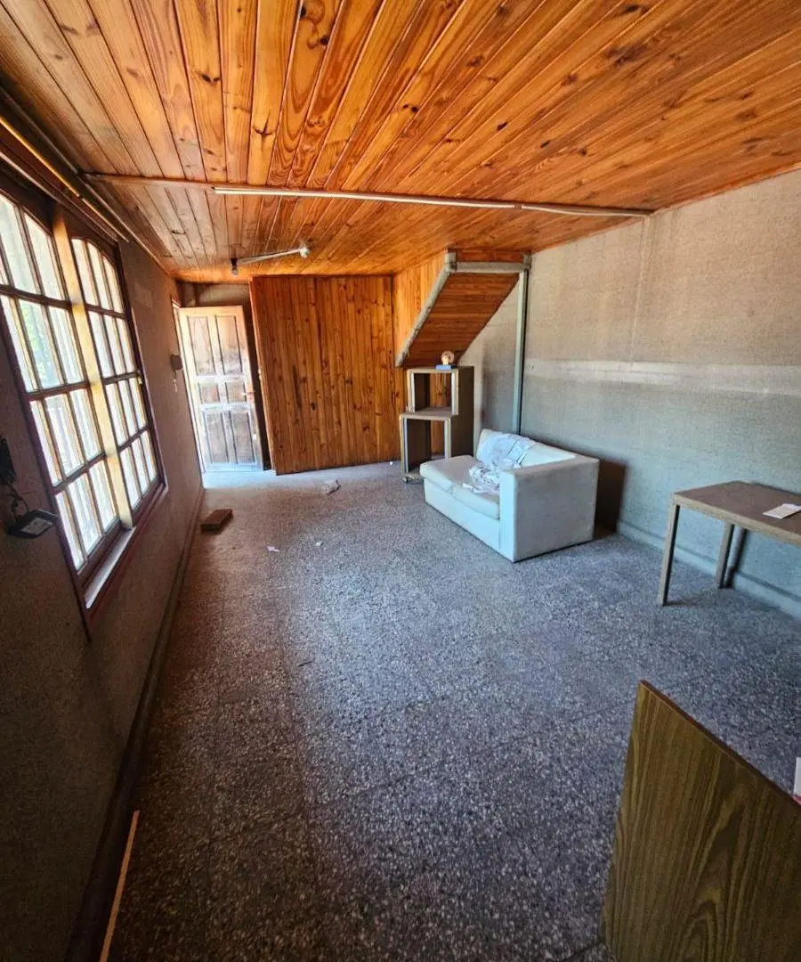 Galpón+Local comercial+Casa a reciclar en venta 8