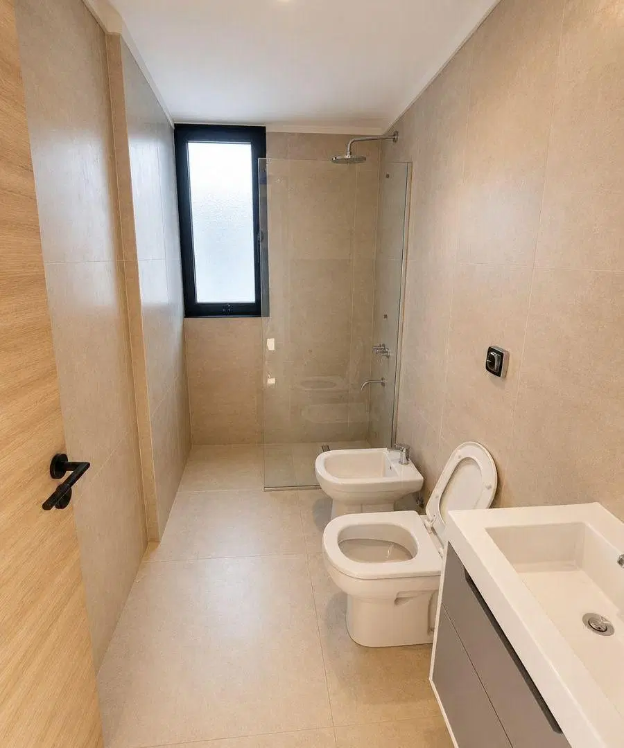 ALQUILER!! Hermoso departamento de dos ambientes con patio propio a estrenar en San Martín! 1