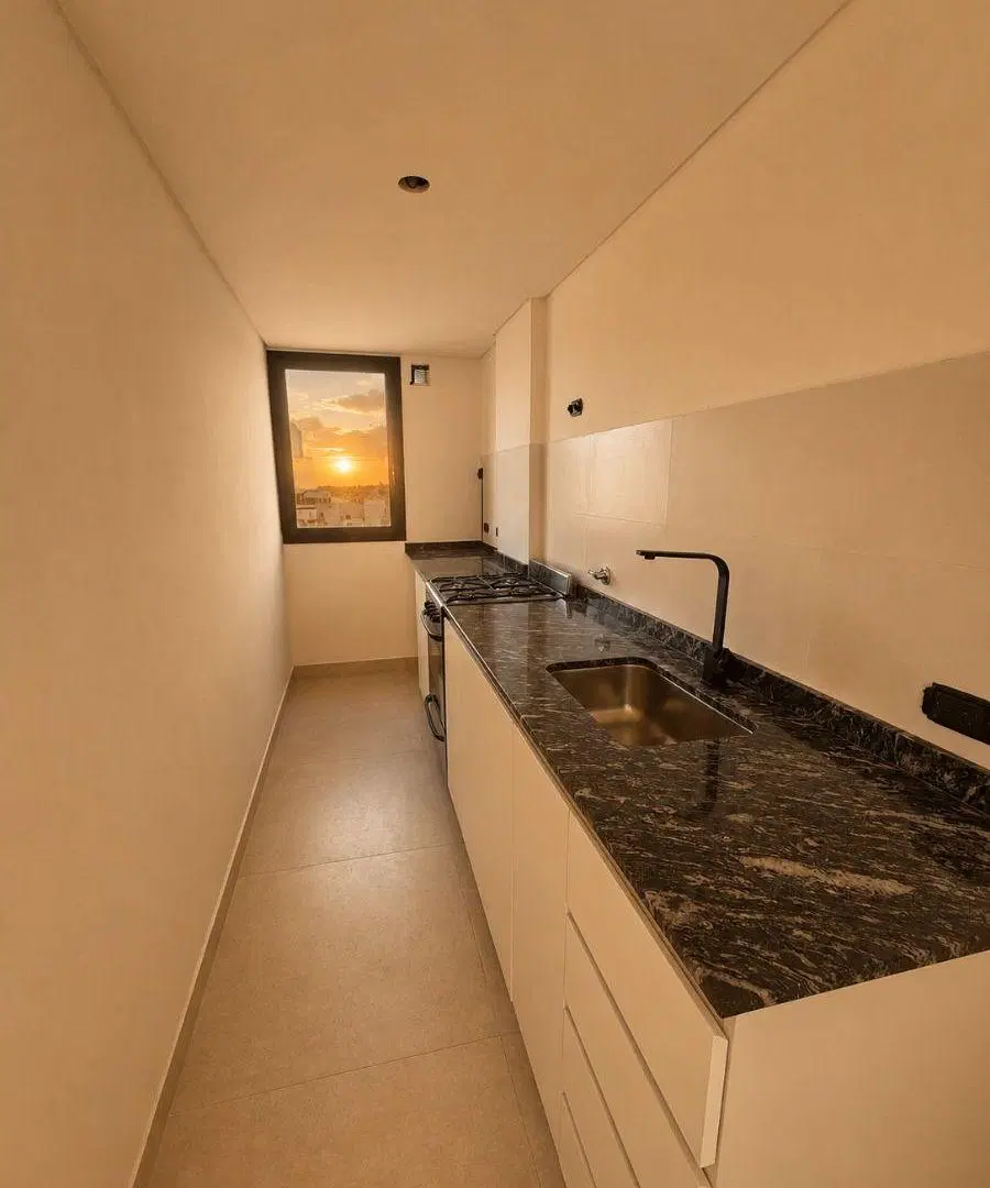 ALQUILER!! Hermoso departamento de dos ambientes con patio propio a estrenar en San Martín! 8
