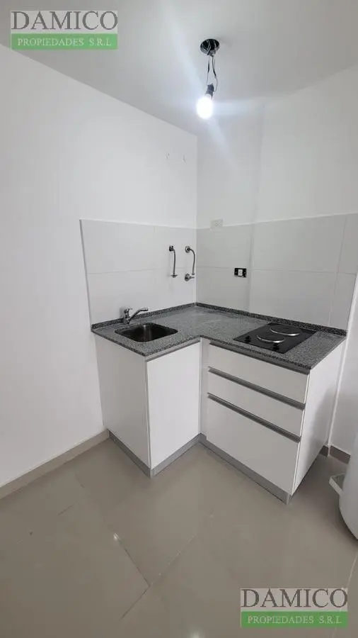 VENTA MONOAMBIENTE EN SAN CRISTOBAL IMPECABLE 4