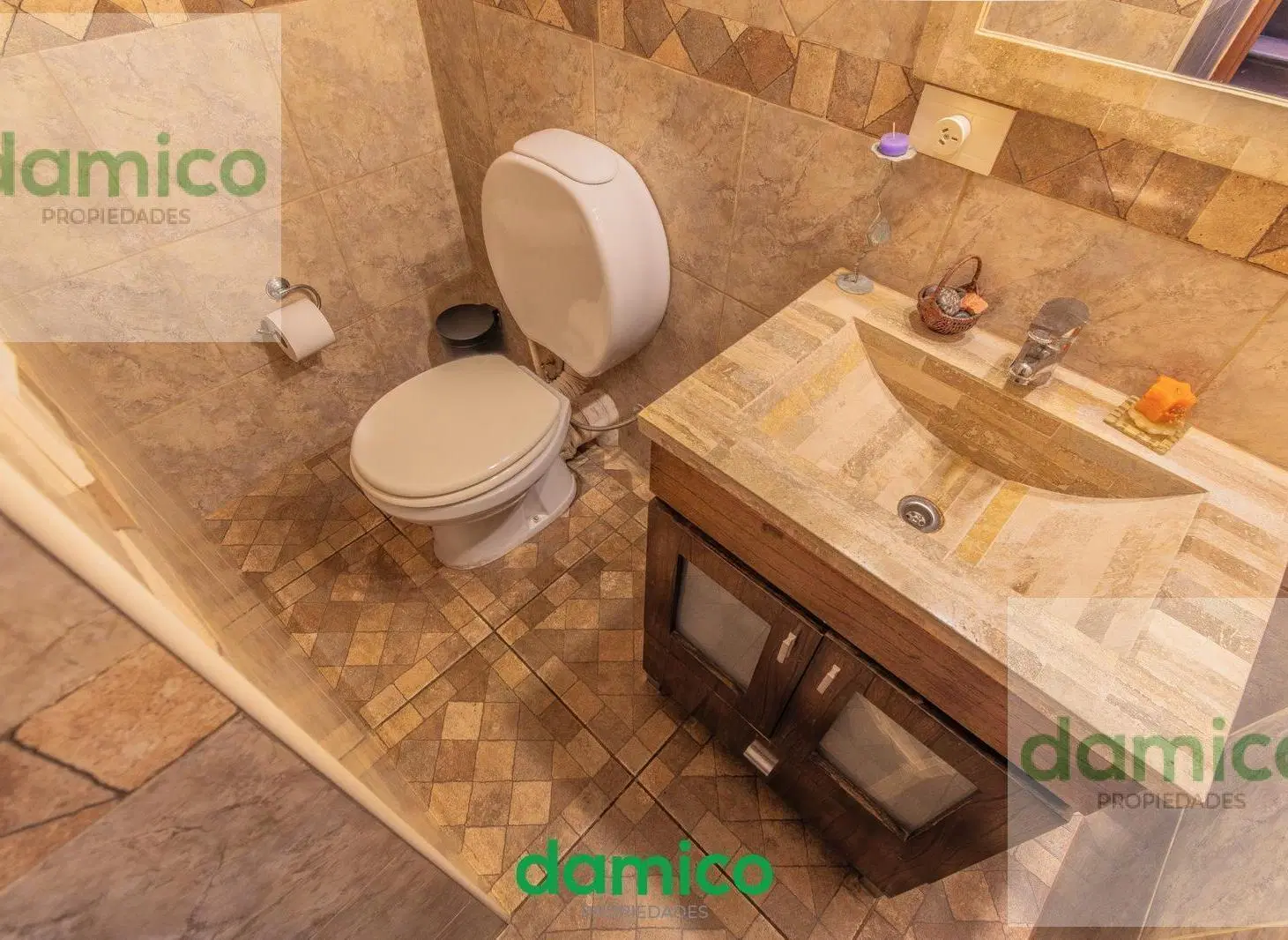 DUPLEX EN VENTA CON COCHERA EN PARQUE PATRICIOS 2