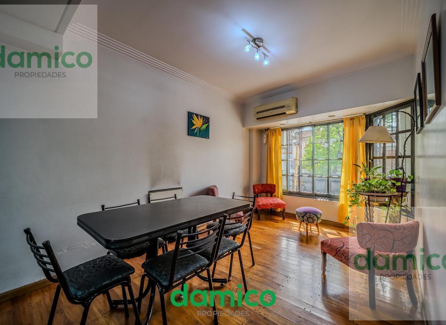 DUPLEX EN VENTA EN BOEDO CON PATIO Y GARAGE