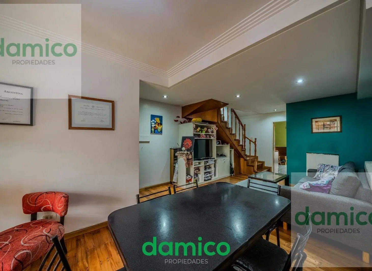 DUPLEX EN VENTA EN BOEDO CON PATIO Y GARAGE 2