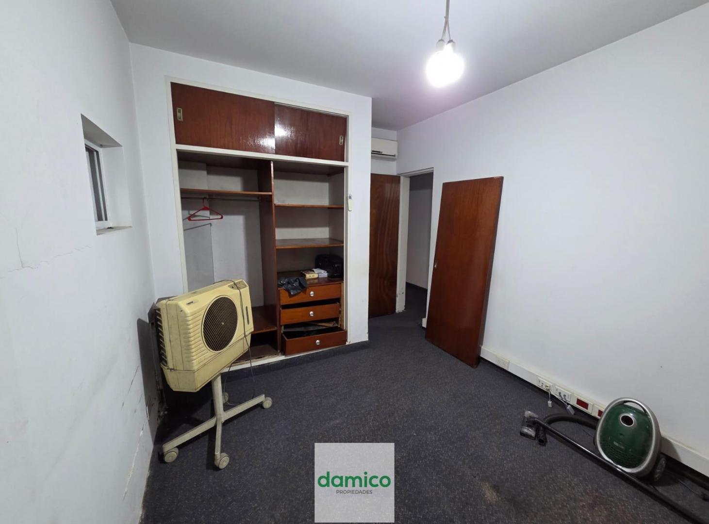 Foto de Oficina de 4 ambientes en alquiler en Parque Patricios, imagen 3