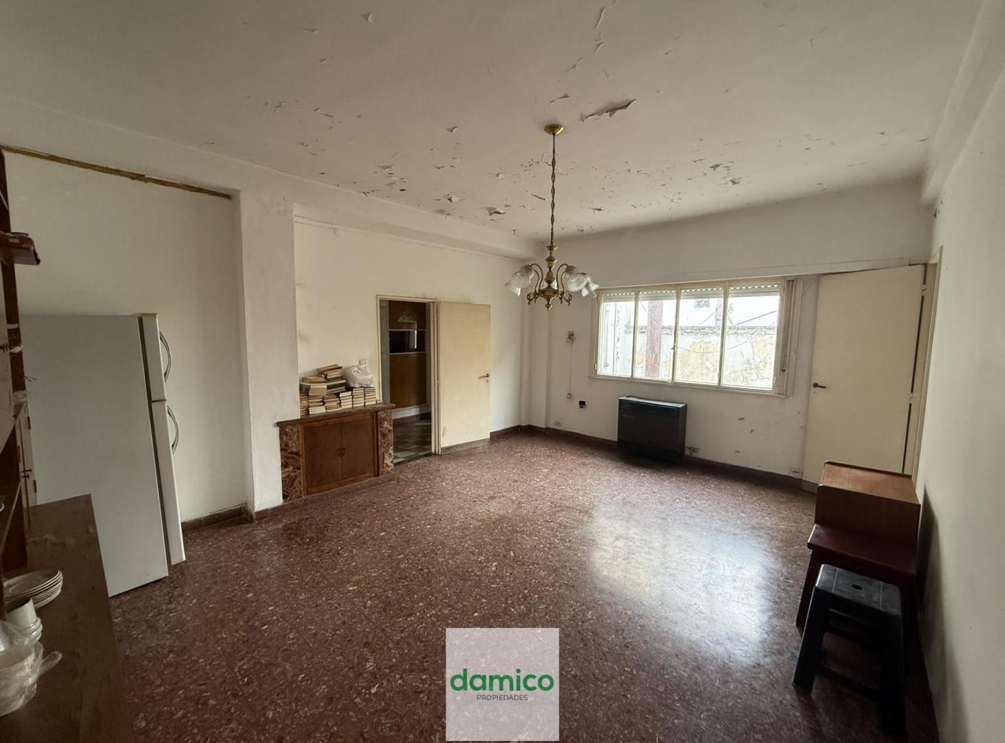 Foto de PH en venta - en Mataderos ideal 2 familias, imagen 1