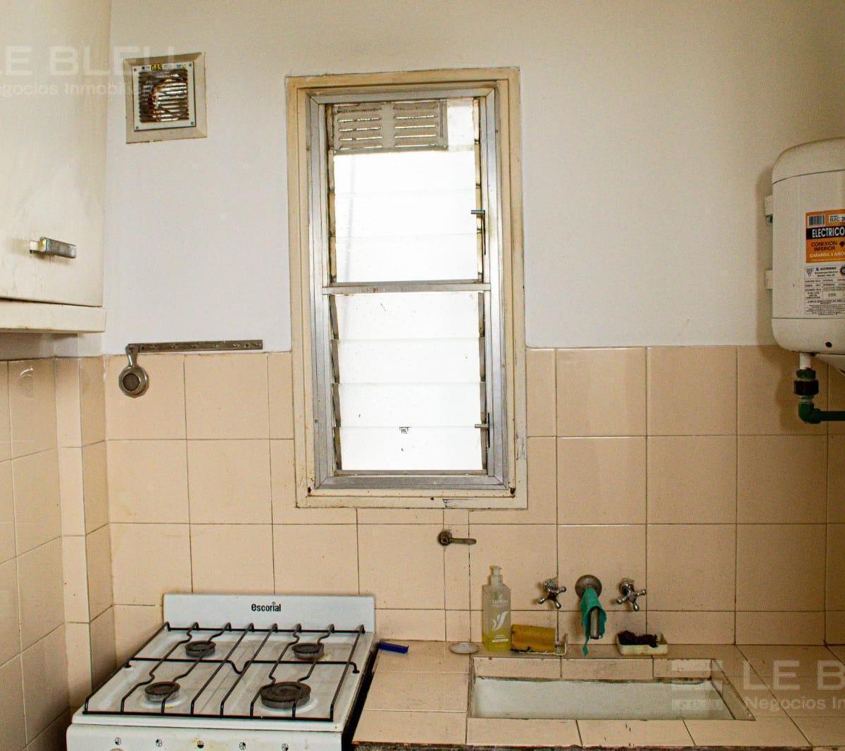 Depto. 2 Amb. Venta en Caballito 100% Luz, y Ubicación 2