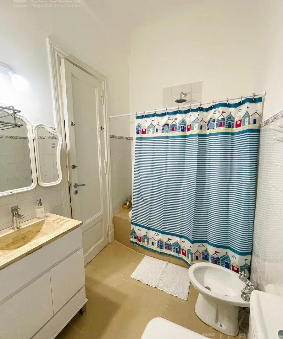VENTA DEPARTAMENTO DE 4 AMBIENTES EN EDIFICIO BENCICH - MICROCENTRO 5
