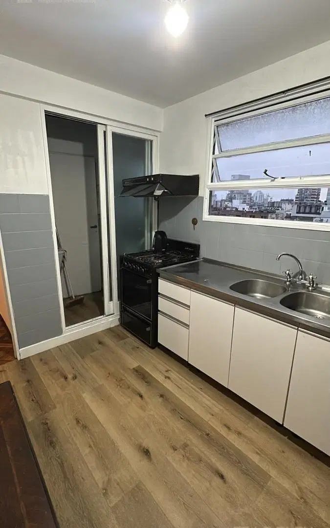 Alquiler Departamento 4 ambientes con Balcon al frente en Belgrano 4