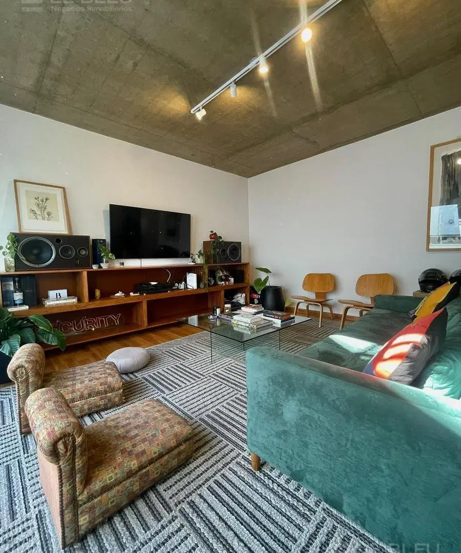 ESPACIOSO DEPARTAMENTO EN PALERMO CON COCHERA INCLUIDA 1