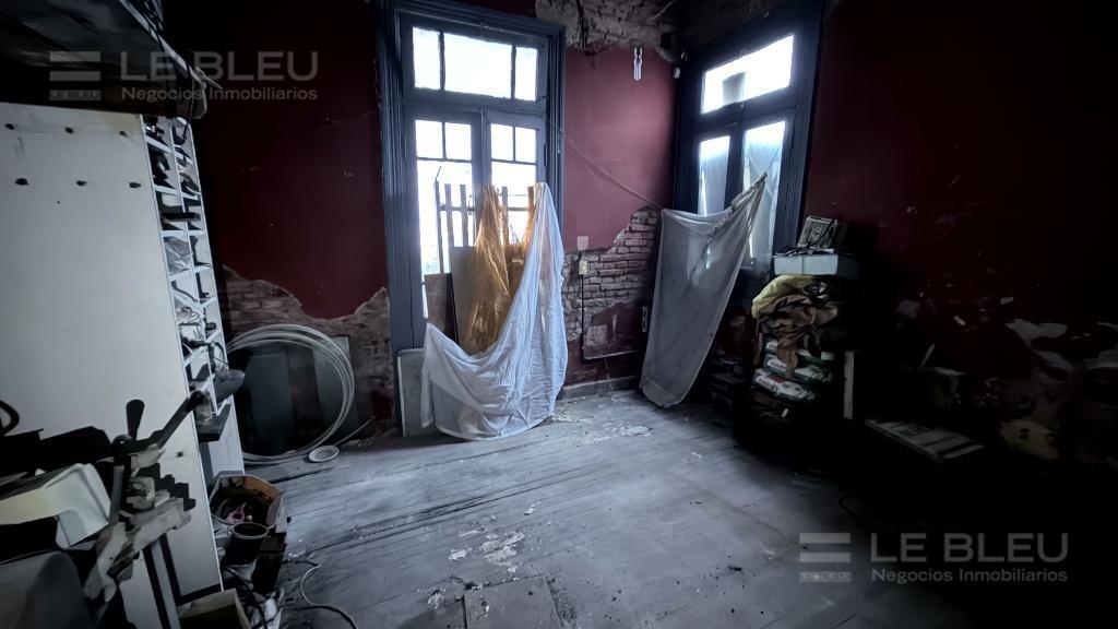 Foto de Casa en venta 4 ambientes en Floresta a refaccionar, imagen 3
