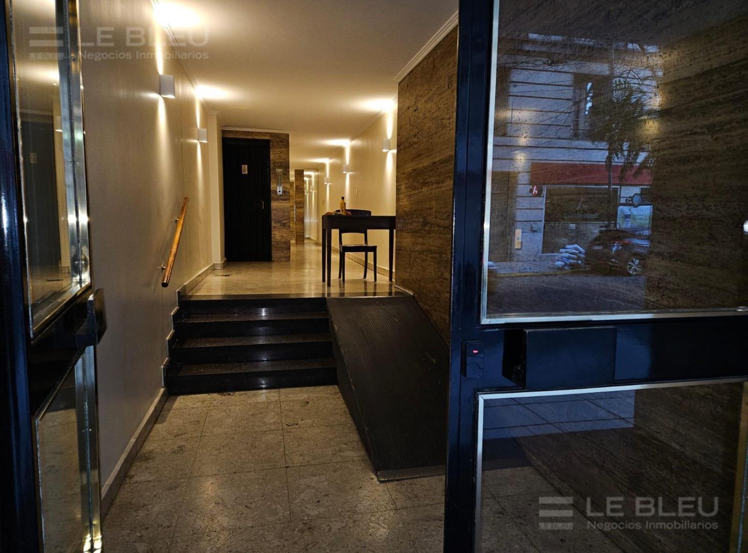 Foto de VENTA DEPARTAMENTO 2 AMBIENTES CON BALCON EN RECOLETA, imagen 2