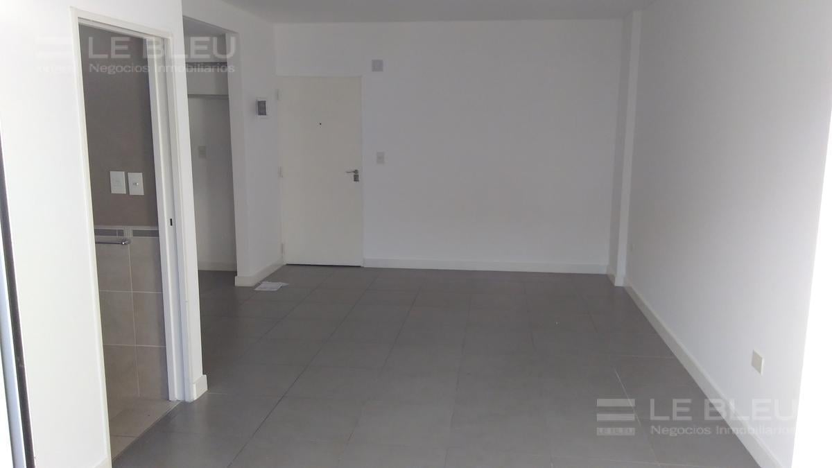 Foto de VENTA Departamento MONOAMBIENTE CON BALCON Y COCHERA CUBIERTA EN, imagen 1