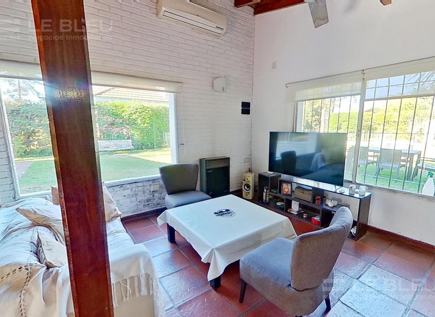 Foto de VENTA DE CASA 5 AMB. CON PILETA EN EL CLUB DE CAMPO DE ARANZAZU, imagen 5