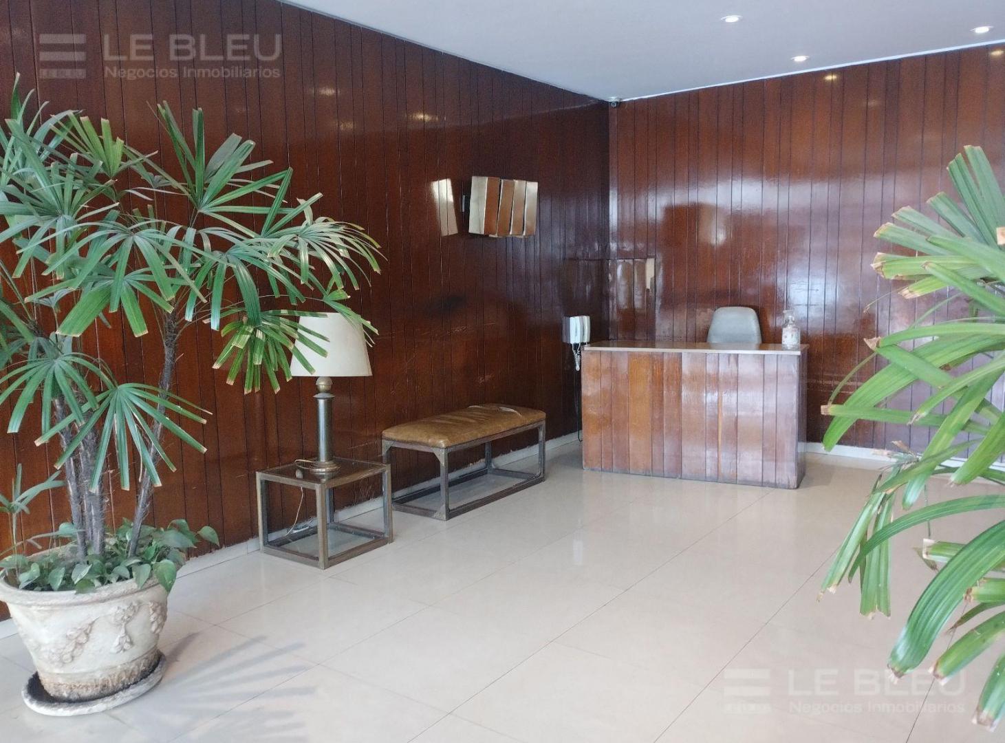Foto de VENTA DEPARTAMENTO 2 AMBIENTES CON BALCON AL FRENTE EN RETIRO, imagen 2