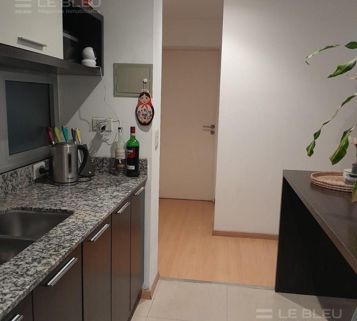 Foto de VENTA DE DPTO. 2 AMB. SEMI PISO CON BALCÓN CORRIDO AL FRENTE EN BELGRANO, imagen 4