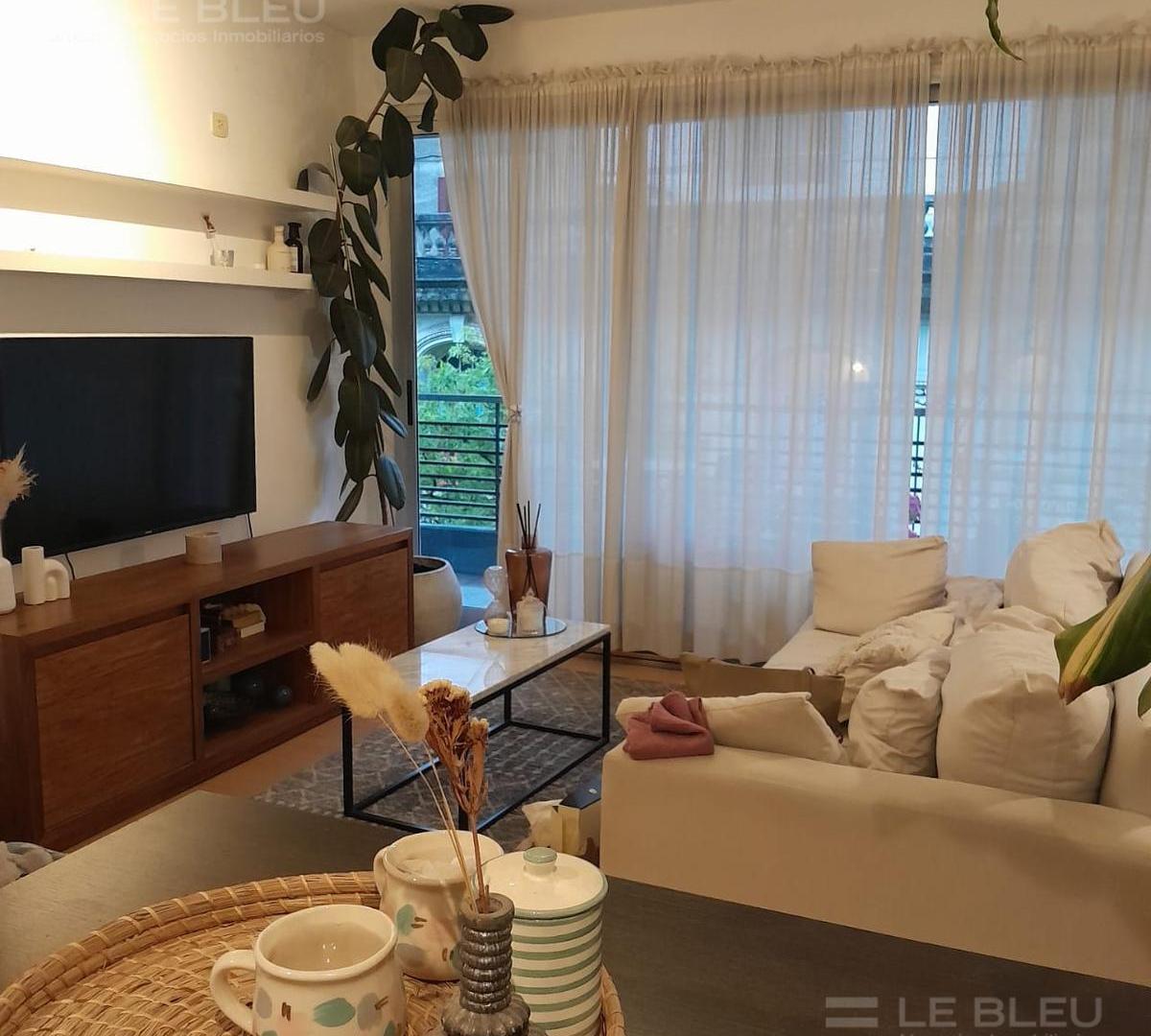 Foto de VENTA DE DPTO. 2 AMB. SEMI PISO CON BALCÓN CORRIDO AL FRENTE EN BELGRANO, imagen 2