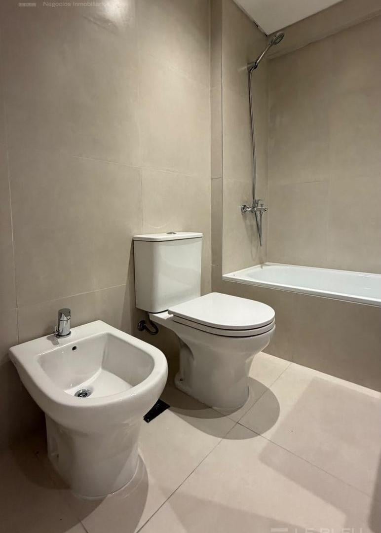 Foto de VENTA - Departamento- 2 ambiente- con balcón a estrenar- Colegiales, imagen 3