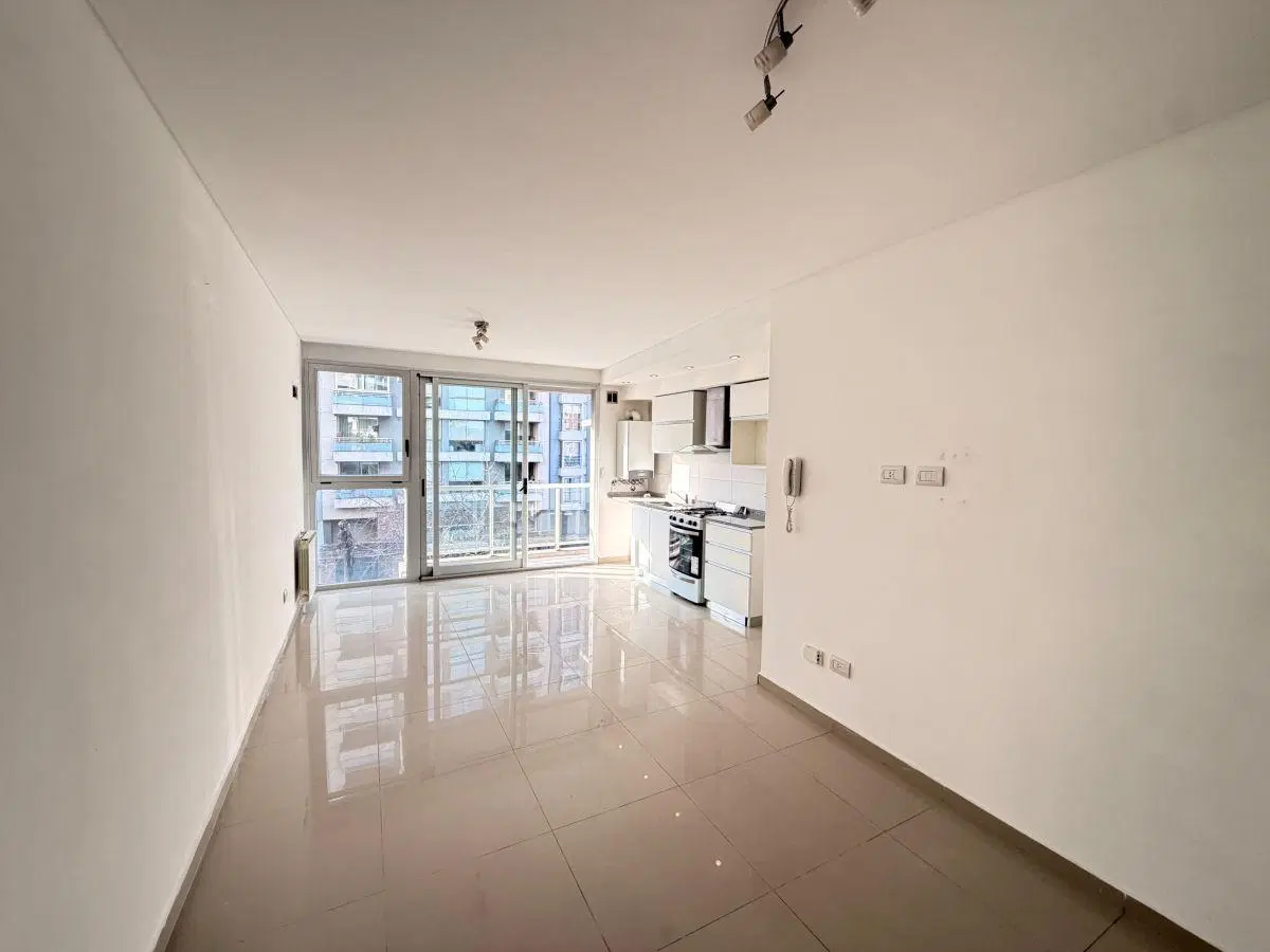 Excelente departamento de 2 ambientes en Lomitas con cochera 2