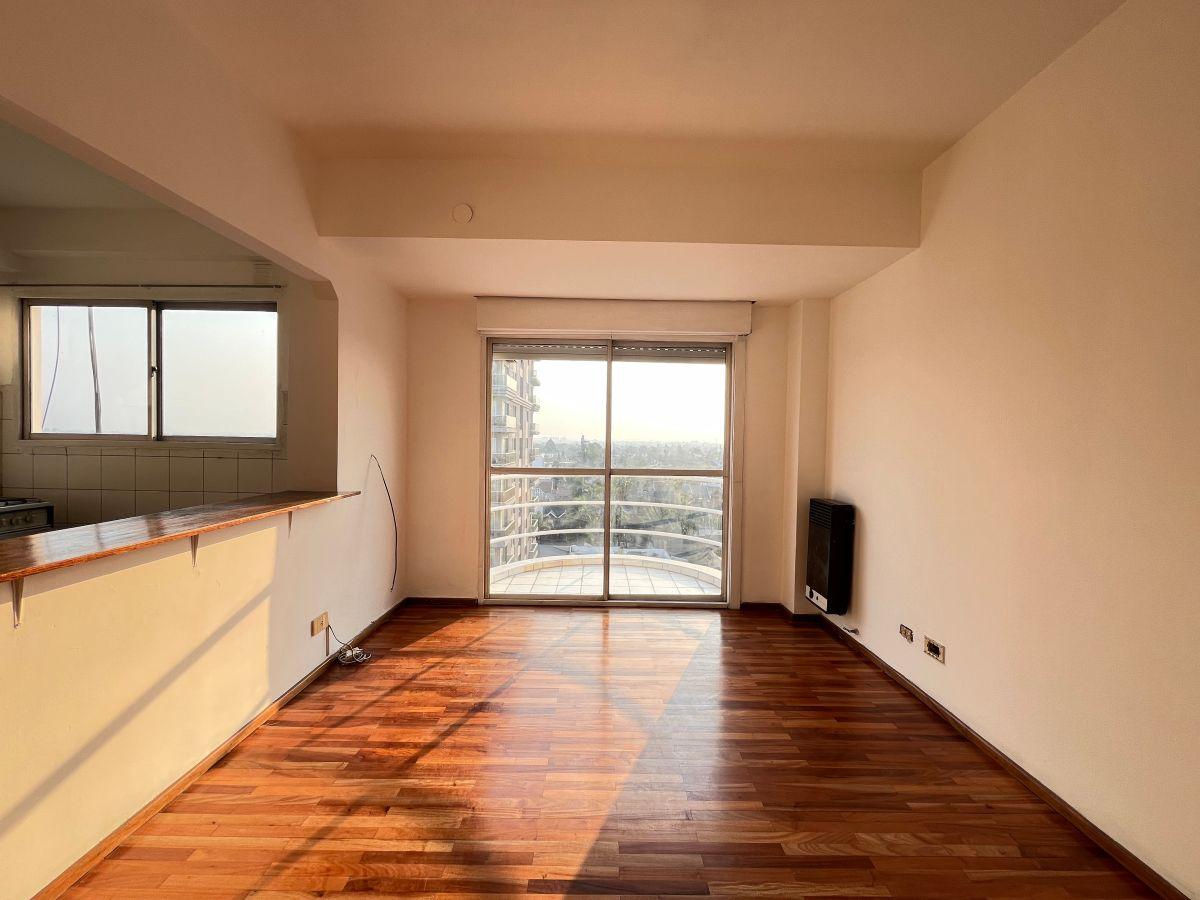 Foto de Departamento en alquiler de 2 ambientes en Banfield, imagen 1