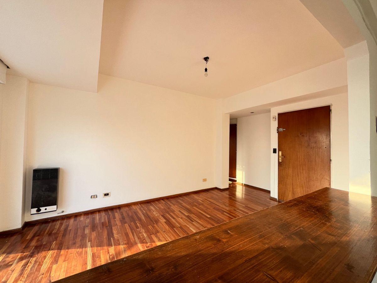 Foto de Departamento en alquiler de 2 ambientes en Banfield, imagen 4