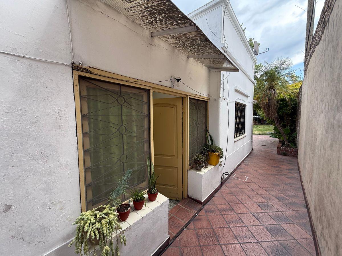 Departamento interno con 2 dormitorios en Llavallol
