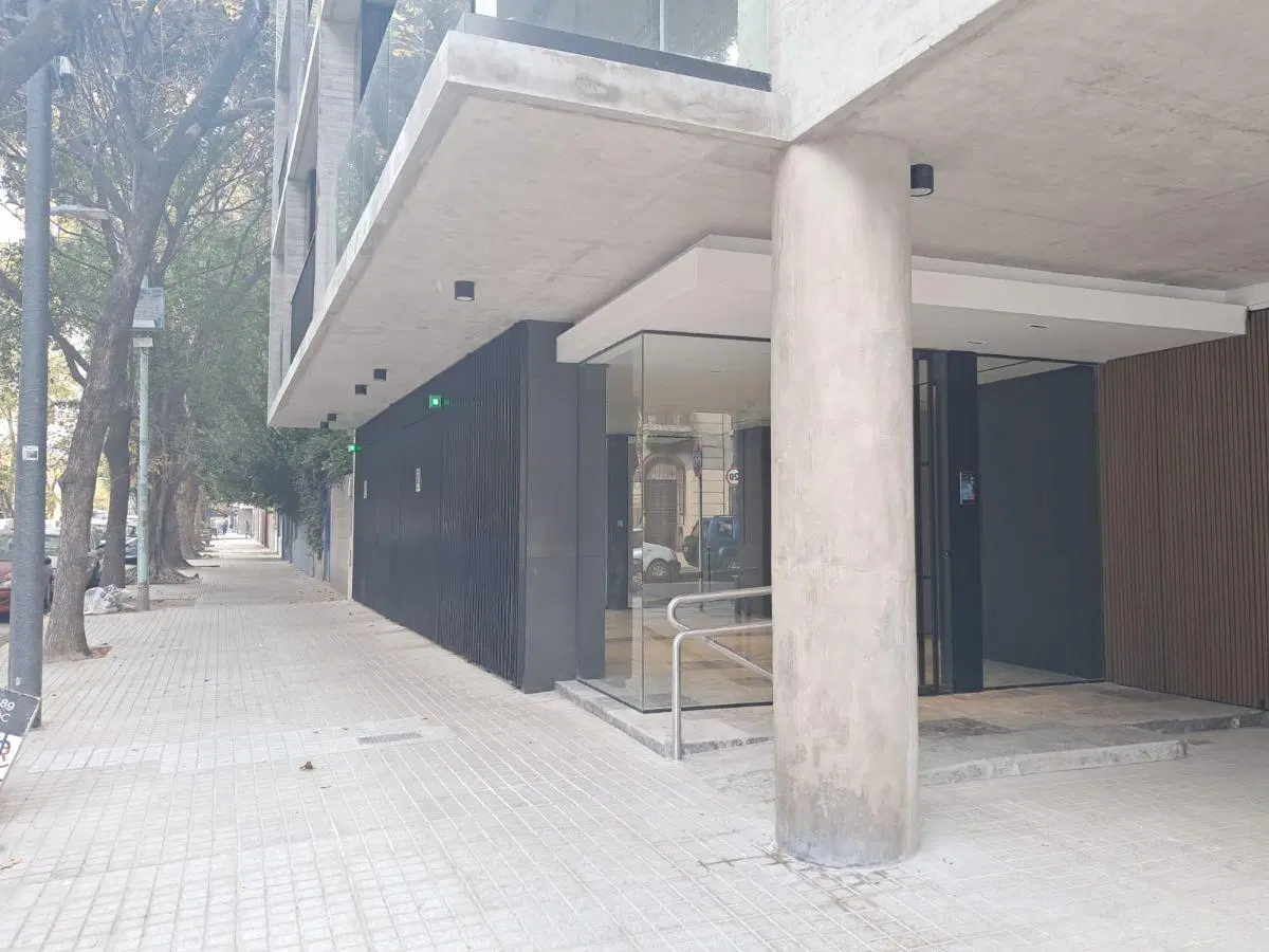 11 DE SEPTIEMBRE ESQ. UGARTE ESTRENAR COCHERA FIJA 2