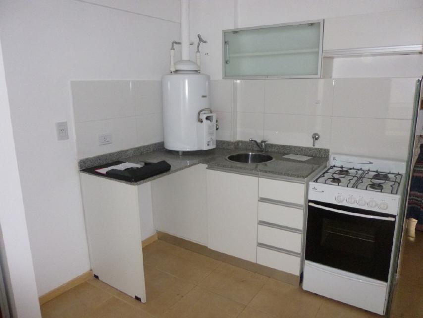 Foto de VENTA-SUIPACHA 1139-MONOAMBIENTE CON BALCON-LOURDES, imagen 3