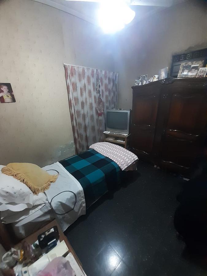 Foto de VENTA-CASA 3 DORMITORIOS-SARMIENTO 4460-ESPAÑA Y HOSPITALES-ROSARIO, imagen 3