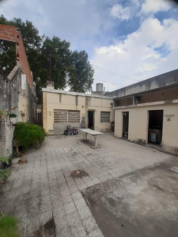 Foto de VENTA-CASA 3 DORMITORIOS-SARMIENTO 4460-ESPAÑA Y HOSPITALES-ROSARIO, imagen 2