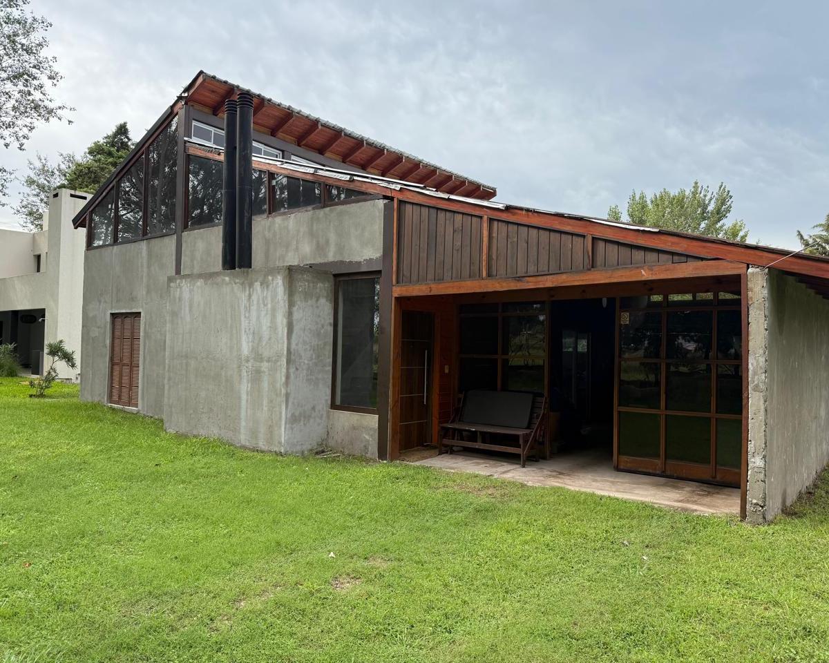 Venta - Casa - 2 Dorm. - Sol Paraná, Pueblo Esther 2