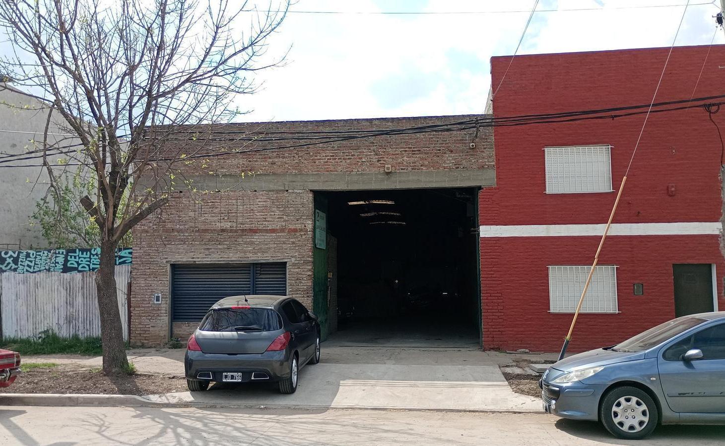 VENTA - GALPON- ROUILLON 2345- BARRIO URQUIZA- ROSARIO